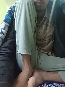 Snapshot of handsome_boy07 chatting on 3, 12, 2025 handsome boy07 online show from 3, 12, 2025