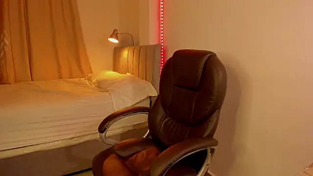 Snapshot of master_evil07 chatting on 20, 12, 2025 master evil07 online show from 20, 12, 2025