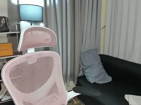 TsUncutMegan online show from 15, 12, 2025