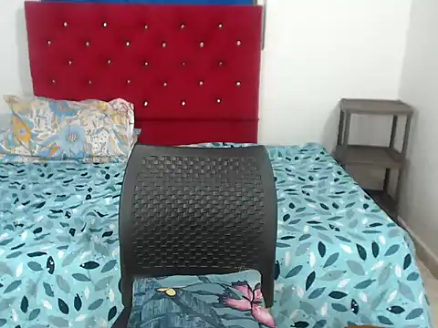 libby blonde online show from 4, 12, 2025