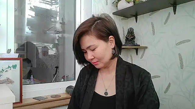 Snapshot of Nettie_Allie chatting on 16, 12, 2025 Nettie Allie online show from 16, 12, 2025