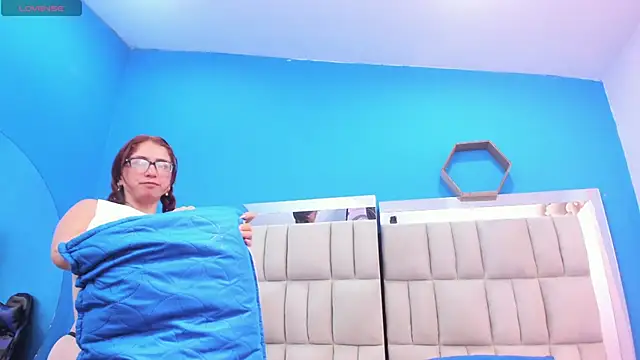 melany love0 online show from 29, 3, 2026