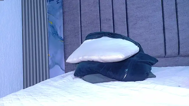 Snapshot of DANIK_STARS chatting on 1, 12, 2025 DANIK STARS online show from 1, 12, 2025