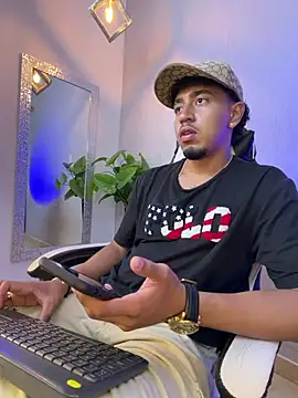 Brand Collins online show from 13, 5, 2026