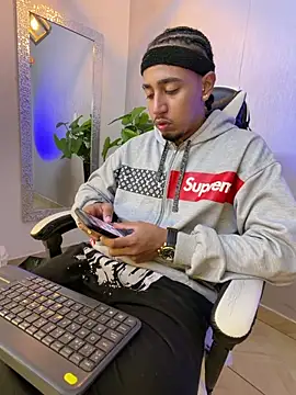 Brand Collins online show from 26, 5, 2026