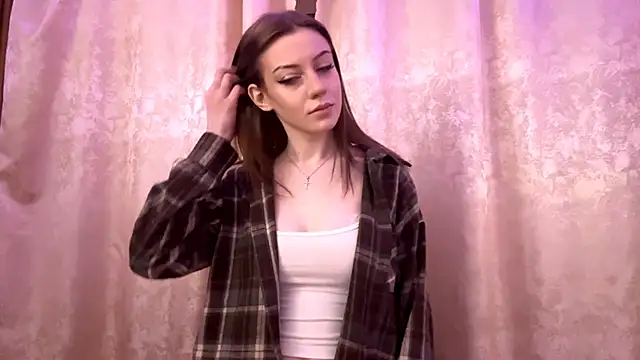 Snapshot of SoonMoilanen chatting on 18, 12, 2025 SoonMoilanen online show from 18, 12, 2025