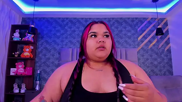 AlyzzandreRouge online show from 2, 12, 2025