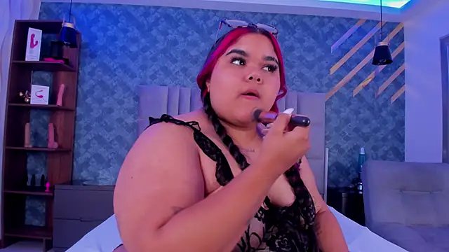 AlyzzandreRouge online show from 3, 12, 2025