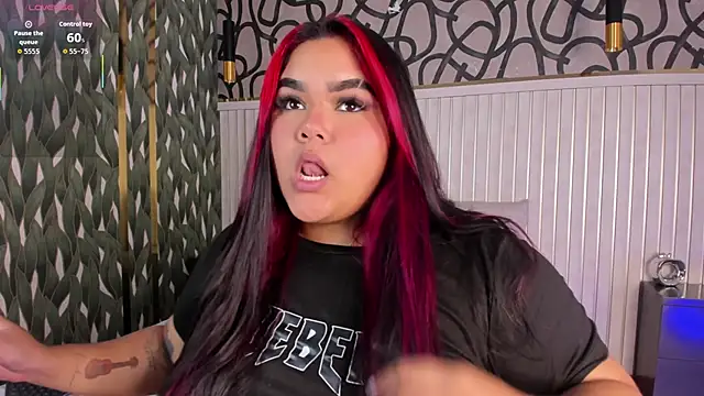 AlyzzandreRouge online show from 15, 12, 2025