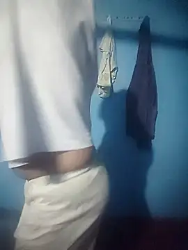 Juliekhan 98 online show from 3, 12, 2025