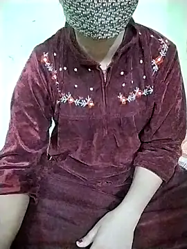 RASHMI SHARMA9 online show from 29, 11, 2025