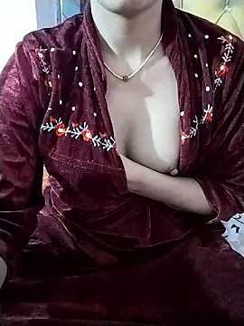 Snapshot of RASHMI_SHARMA9 chatting on 8, 1, 2026 RASHMI SHARMA9 online show from 8, 1, 2026