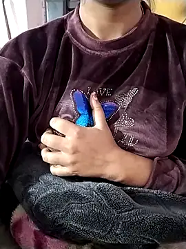 Snapshot of RASHMI_SHARMA9 chatting on 1, 2, 2026 RASHMI SHARMA9 online show from 1, 2, 2026