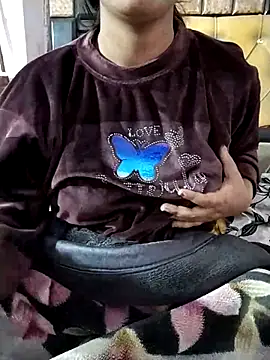 Snapshot of RASHMI_SHARMA9 chatting on 3, 2, 2026 RASHMI SHARMA9 online show from 3, 2, 2026