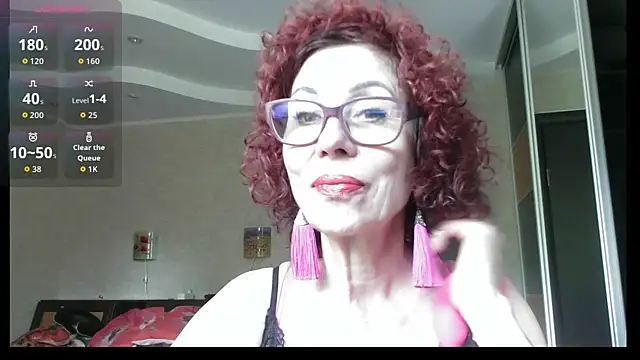 Snapshot of Kelly_Flurr chatting on 8, 6, 2026 Kelly Flurr online show from 8, 6, 2026
