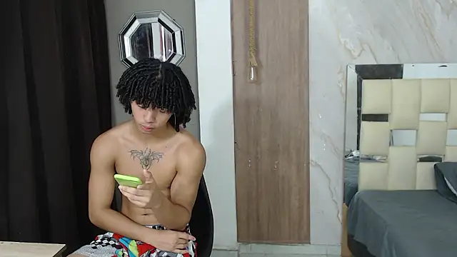 kim curlyy online show from 5, 3, 2026