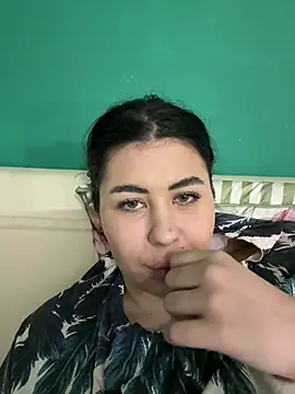 Snapshot of MegaBoobsDeee chatting on 11, 3, 2026 MegaBoobsDeee online show from 11, 3, 2026