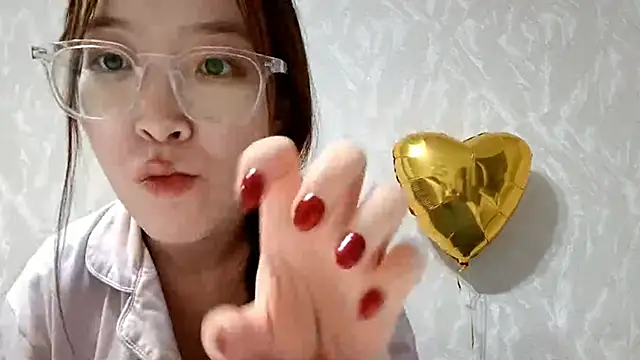 MollyTiger online show from 17, 12, 2025