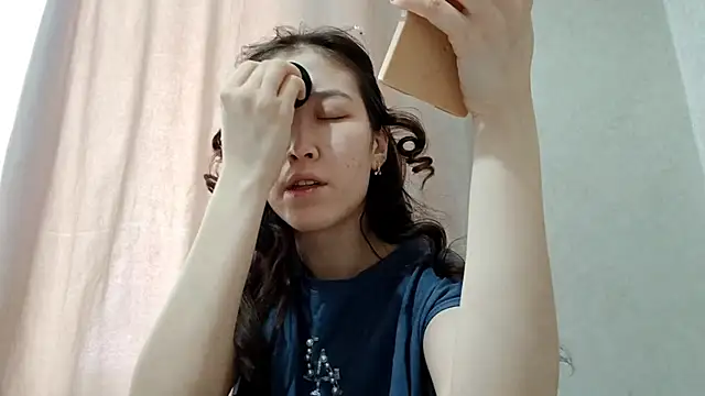 MollyTiger online show from 18, 12, 2025