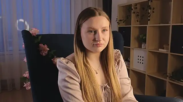 RemediosStrekas online show from 15, 12, 2025