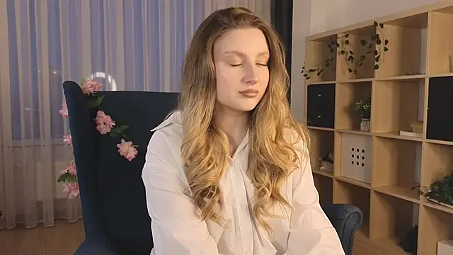 RemediosStrekas online show from 16, 12, 2025