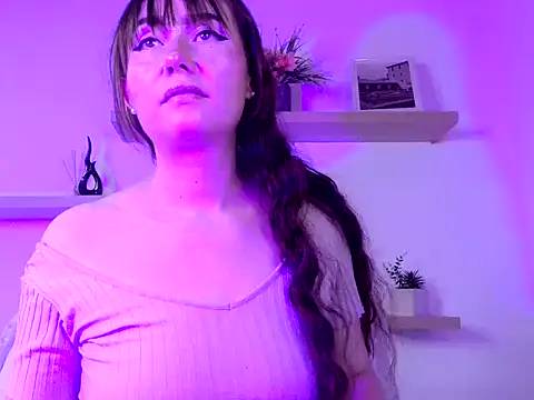 Snapshot of tiffanyrose03 chatting on 8, 1, 2026 tiffanyrose03 online show from 8, 1, 2026