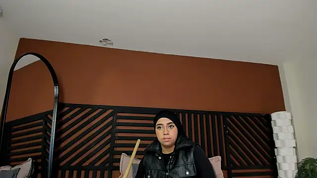 Snapshot of luna_cute__ chatting on 8, 3, 2026 luna cute online show from 8, 3, 2026