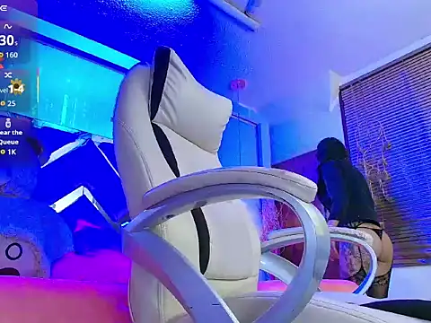 Snapshot of Dark_Dominika chatting on 4, 12, 2025 Dark Dominika online show from 4, 12, 2025