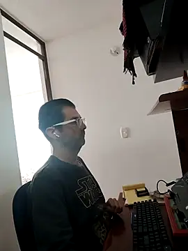 Fuegosutil online show from 26, 11, 2025