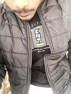 Snapshot of male_hub chatting on 8, 1, 2026 male hub online show from 8, 1, 2026