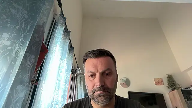coolsmith81 online show from 22, 7, 2026