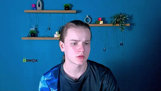 Snapshot of leo_void chatting on 19, 12, 2025 leo void online show from 19, 12, 2025