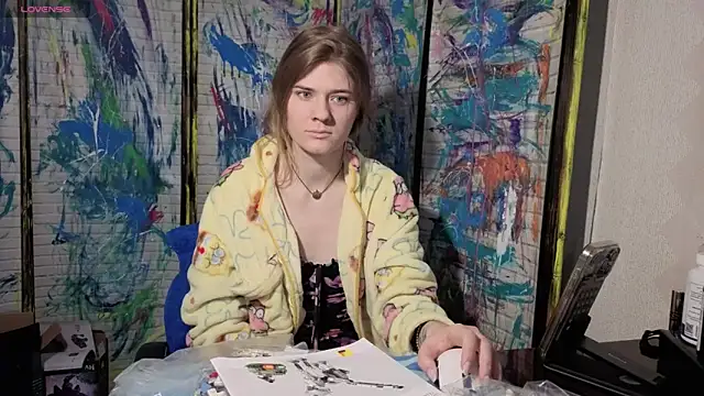 Adell Love online show from 28, 5, 2026