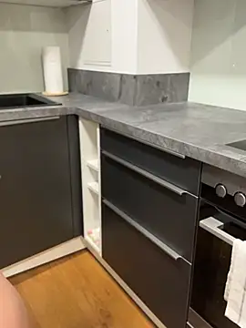 yourgirlkate online show from 12, 2, 2026