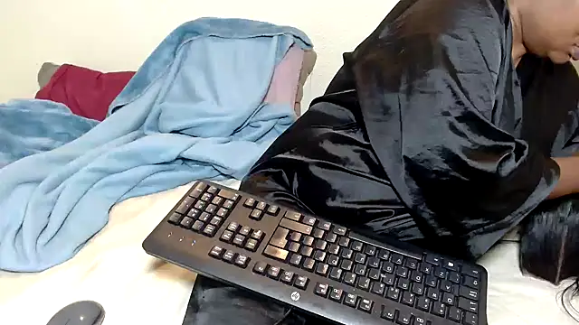 Bustyninaxxx40 online show from 22, 12, 2025