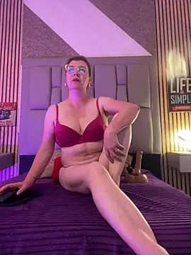 Snapshot of marla_daze chatting on 27, 6, 2026 marla daze online show from 27, 6, 2026