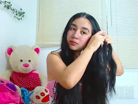 Snapshot of SiennaLorens chatting on 27, 2, 2026 SiennaLorens online show from 27, 2, 2026