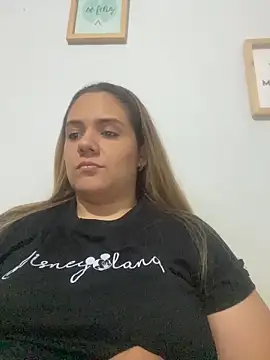 LoreinnFox online show from 19, 4, 2026