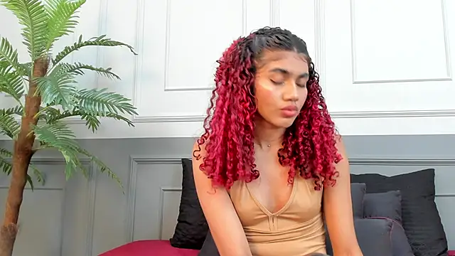 Red Vel  online show from 18, 12, 2025