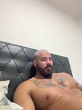 Snapshot of tommylima chatting on 17, 2, 2026 tommylima online show from 17, 2, 2026