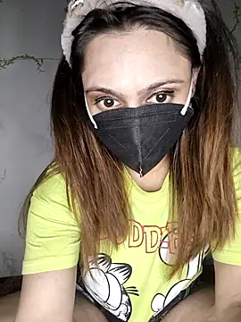 Snapshot of HONEY_BEBS chatting on 13, 2, 2026 HONEY BEBS online show from 13, 2, 2026