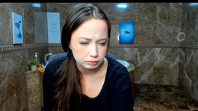 Snapshot of Carolina-sky chatting on 5, 5, 2026 Carolina-sky online show from 5, 5, 2026
