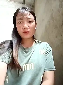 Snapshot of Maymayx2 chatting on 15, 12, 2025 Maymayx2 online show from 15, 12, 2025