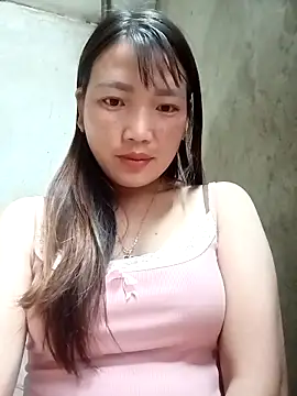 Snapshot of Maymayx2 chatting on 17, 12, 2025 Maymayx2 online show from 17, 12, 2025