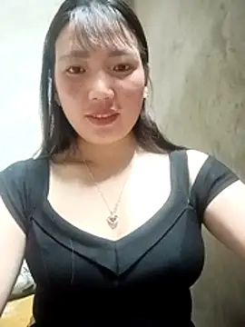 Snapshot of Maymayx2 chatting on 18, 12, 2025 Maymayx2 online show from 18, 12, 2025