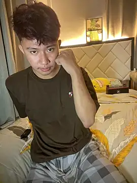 asiantwink0000 online show from 14, 1, 2026