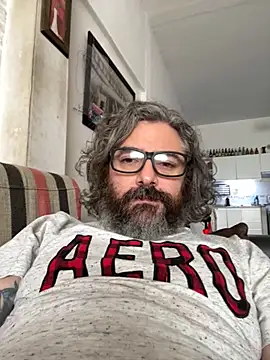 Snapshot of maxxporong chatting on 3, 12, 2025 maxxporong online show from 3, 12, 2025