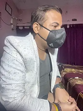 Snapshot of Saxymood1111 chatting on 17, 12, 2025 Saxymood1111 online show from 17, 12, 2025