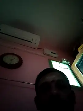 Snapshot of smgrtamil chatting on 1, 12, 2025 smgrtamil online show from 1, 12, 2025