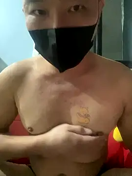 Snapshot of chenweine chatting on 4, 12, 2025 chenweine online show from 4, 12, 2025